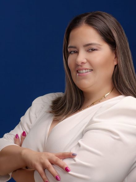Retrato de Justin Suárez responsable de redes Sociales